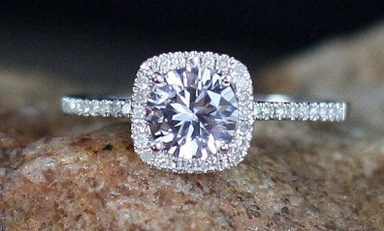 What Else To Know About Buying Moissanite diamond Jewelry?