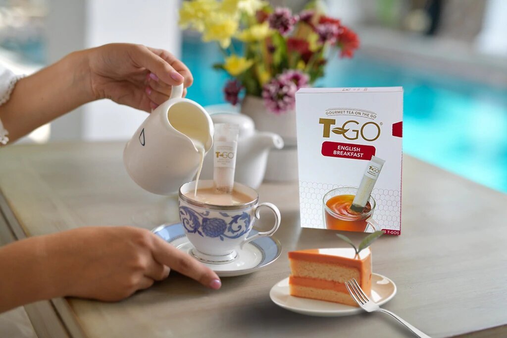 tea with cake